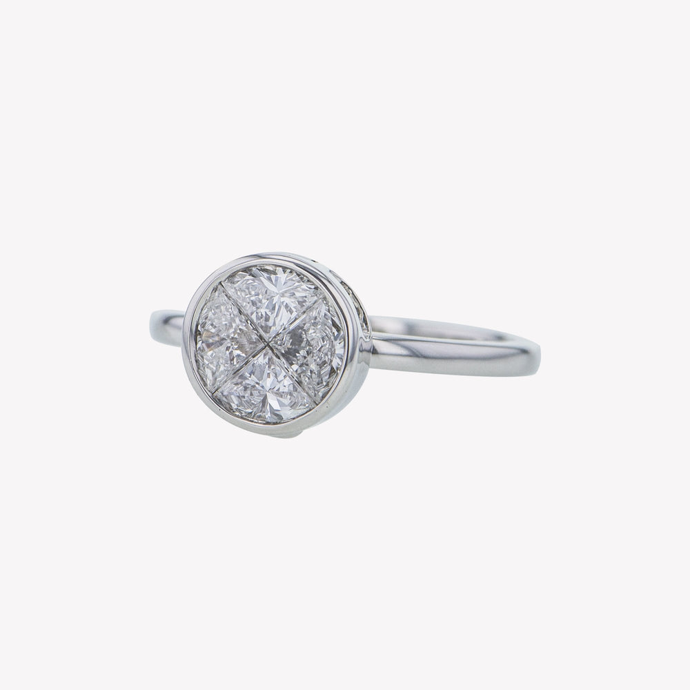 
                  
                    Detachable White Gold Round Head with Round Band
                  
                