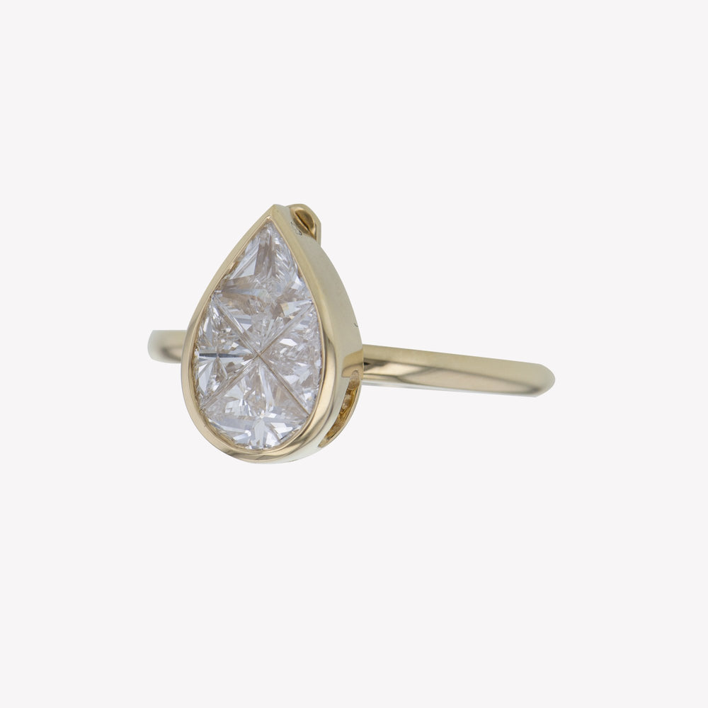 Detachable Yellow Gold Pear Head with Round Band