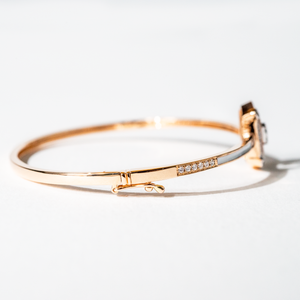 
                  
                    Floating Diamond Window Bangle
                  
                