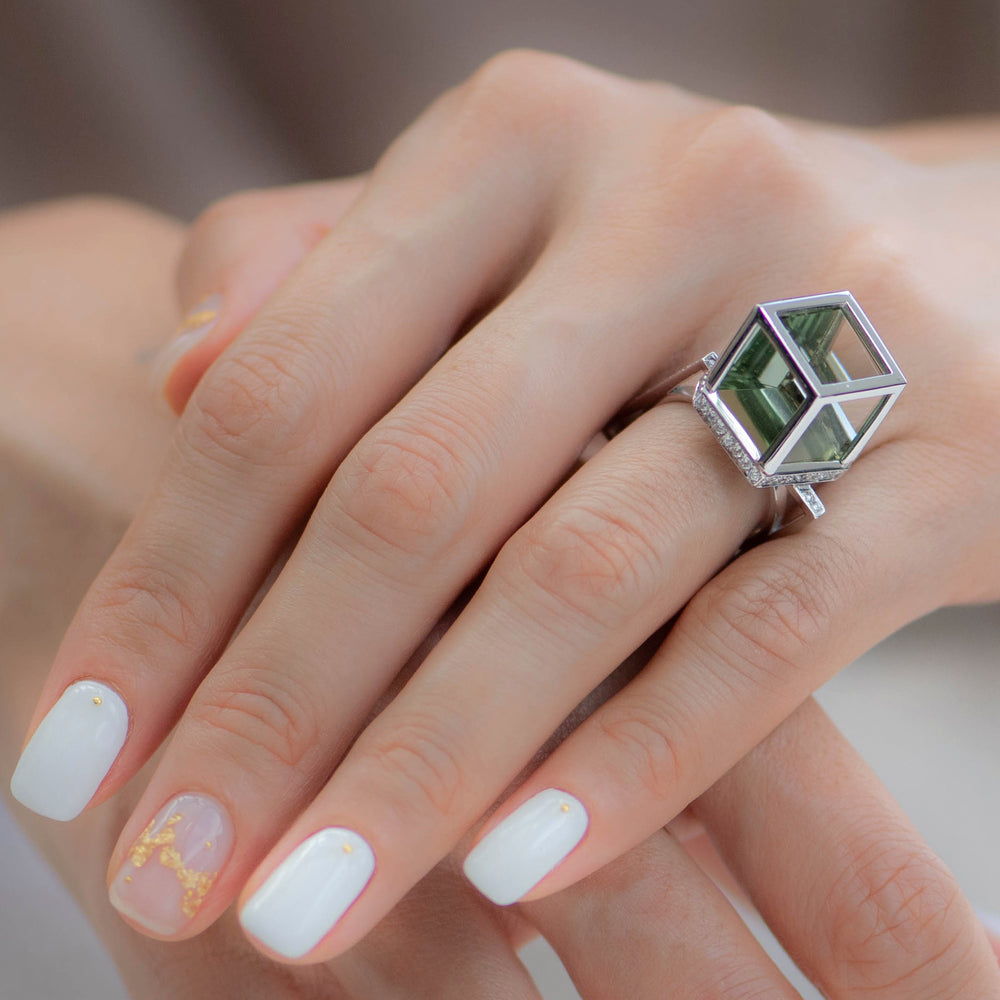 
                  
                    W/G Green Amethyst Diamond Ring
                  
                