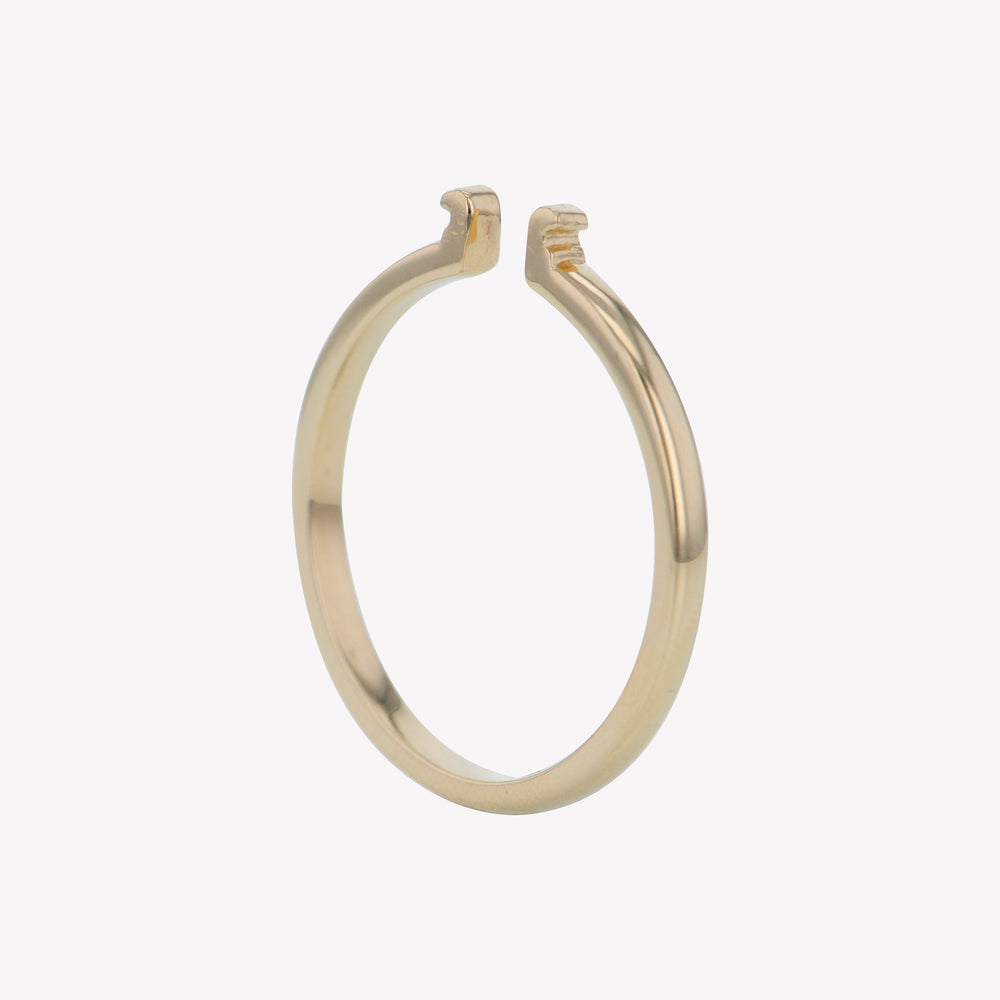 
                  
                    Yellow Gold Round Clip Band
                  
                