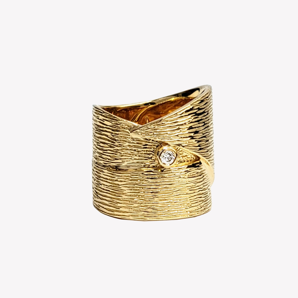 Ocean In A Drop Textured Cigar Band Ring with Diamond